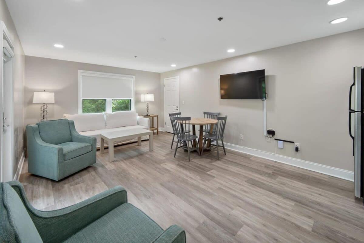 Newly Renovated Condo With Private Balcony! Panama City Beach Exteriör bild