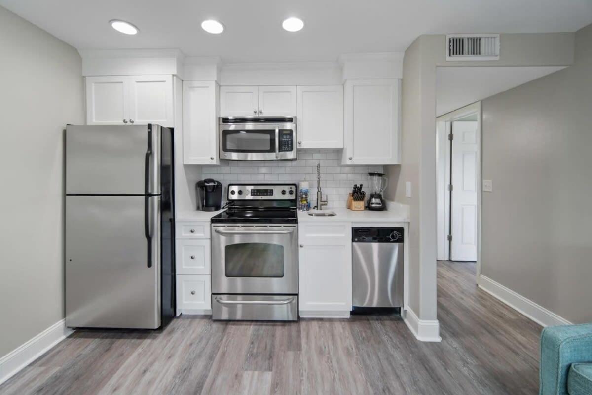 Newly Renovated Condo With Private Balcony! Panama City Beach Exteriör bild